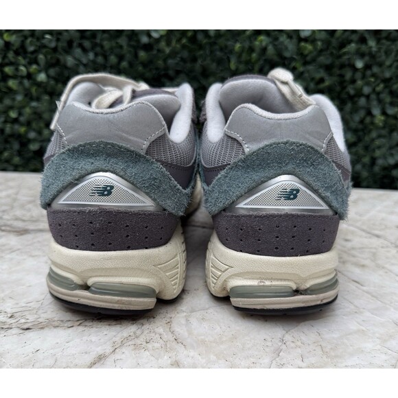 New Balance 2002R New Spruce Magnet Grey White Blue Green M2002REM M 6.5/ W 8 main image 2